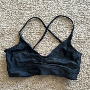 EUC Black Women's Lace Back Bikini Top 🌈 🌈